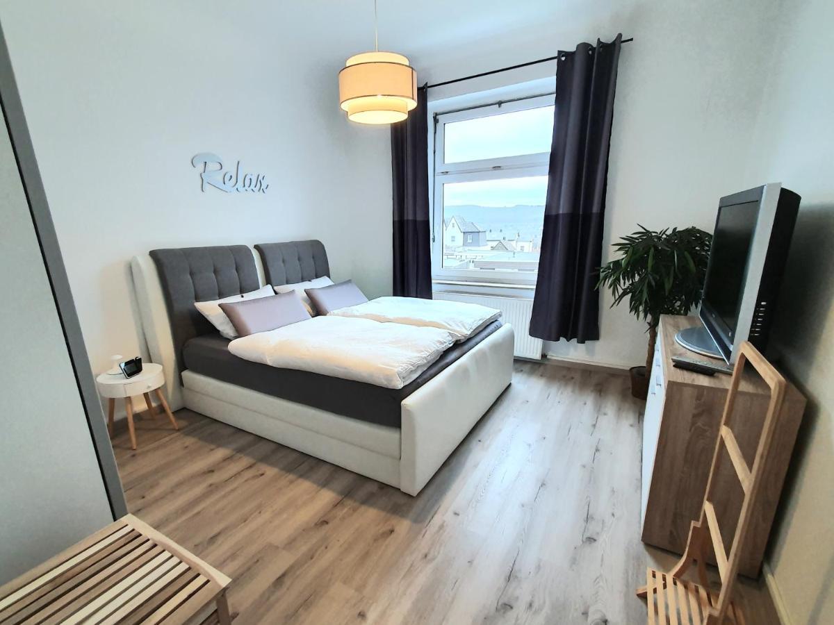 Moderne Wohlfuehloase Zentral In Seenaehe - Pillow Menu, 2 Stk 55" Smart Tvs, Netflix, Disneyplus Uvm เวทเทอร์ ภายนอก รูปภาพ